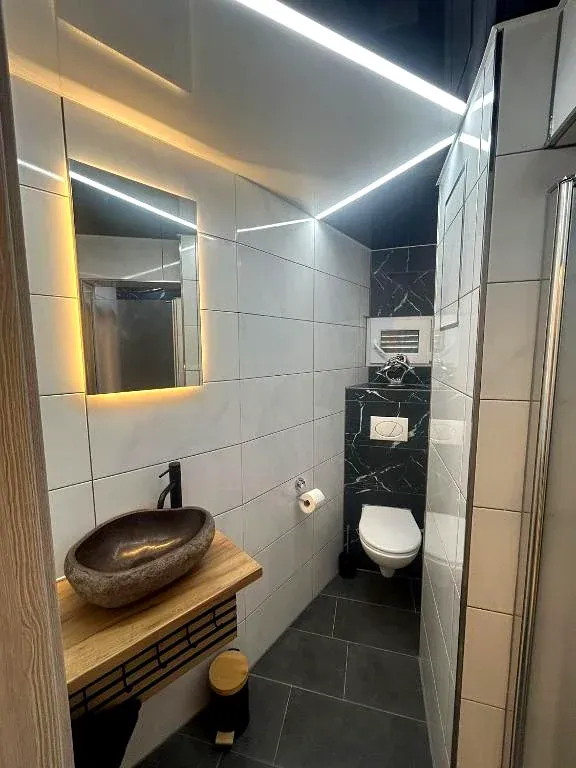 Badezimmer der Wellness Suite Essen